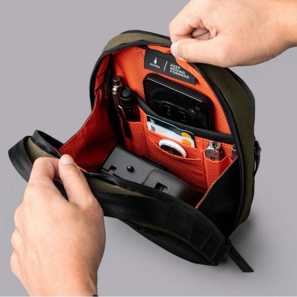 NWT ALPAKA METRO SLING MAX XPAC - A2 - Picture 13 of 16
